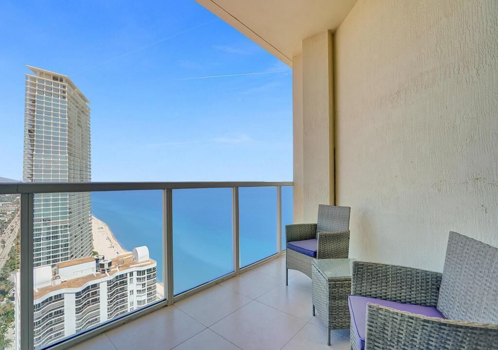 Photo of Outdoor in Sunny Isles Beach