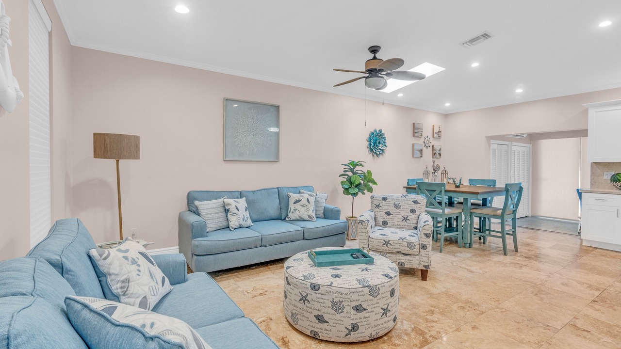 Photo of Livingroom in Anglers Park