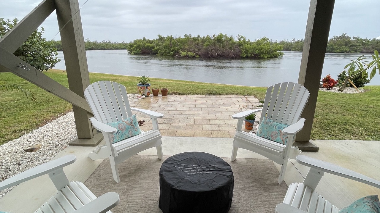 Photo of Patio Balcony in Bokeelia