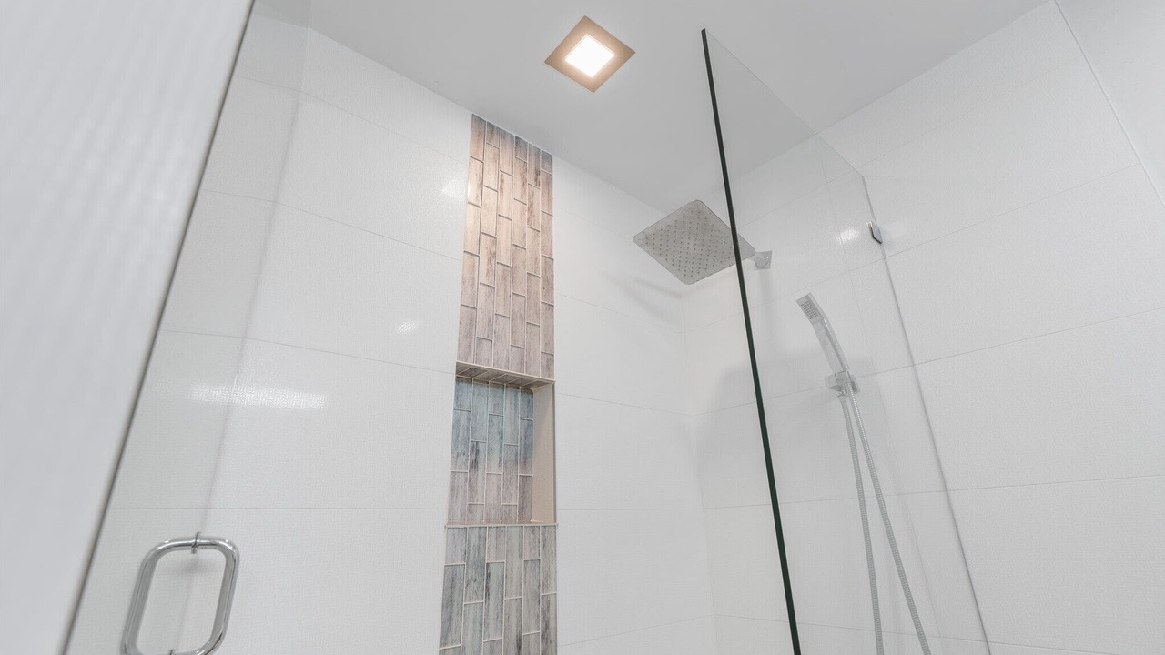 Photo of Bathroom in Coral Ridge