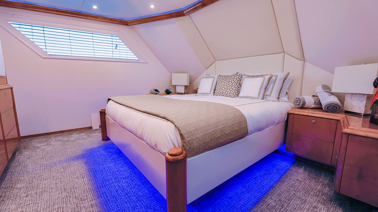 Photo of Bedroom in Ludlam