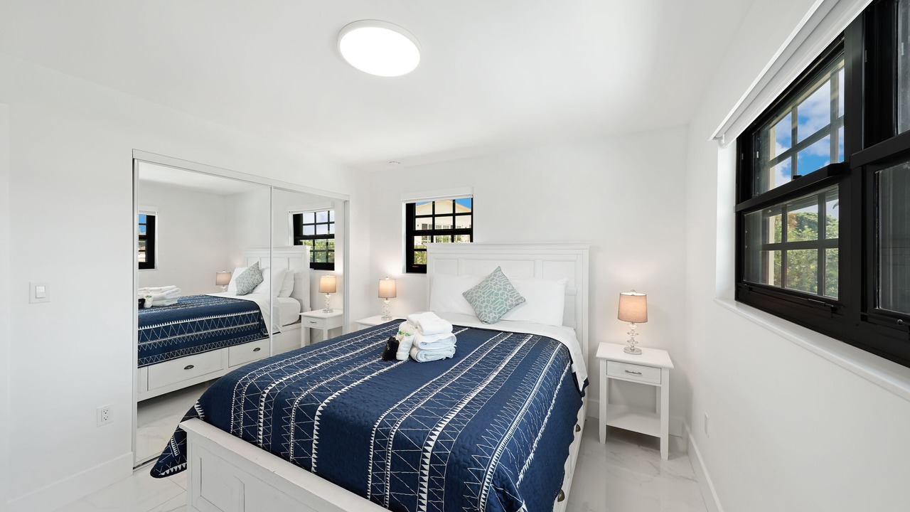 Photo of Bedroom in Melaleuca Gardens