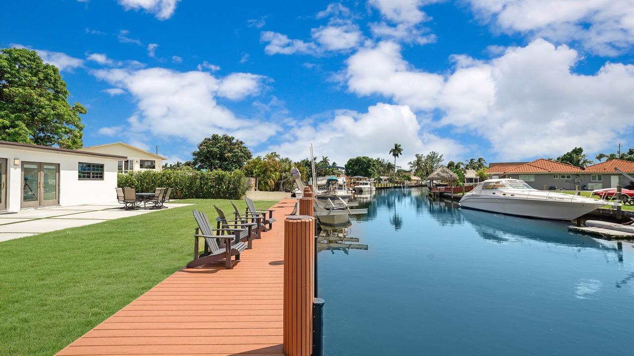 Photo of Outdoor in Melaleuca Gardens