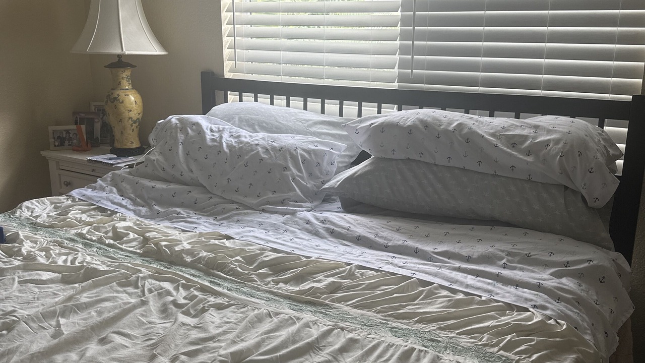 Photo of Bedroom in Breezeswept Beach Estates