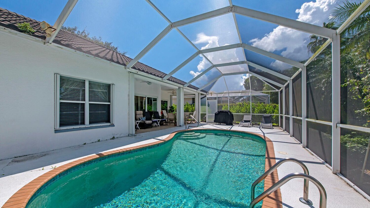 Photo of Outdoor in Naples