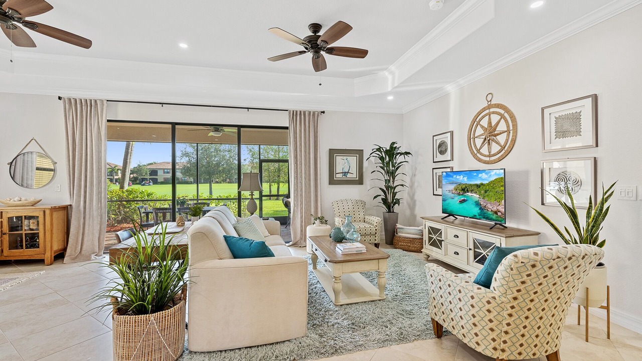 Photo of Livingroom in Bonita Springs
