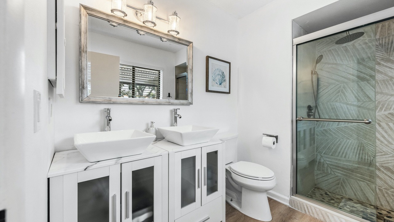 Photo of Bathroom in Ridge Wood Heights