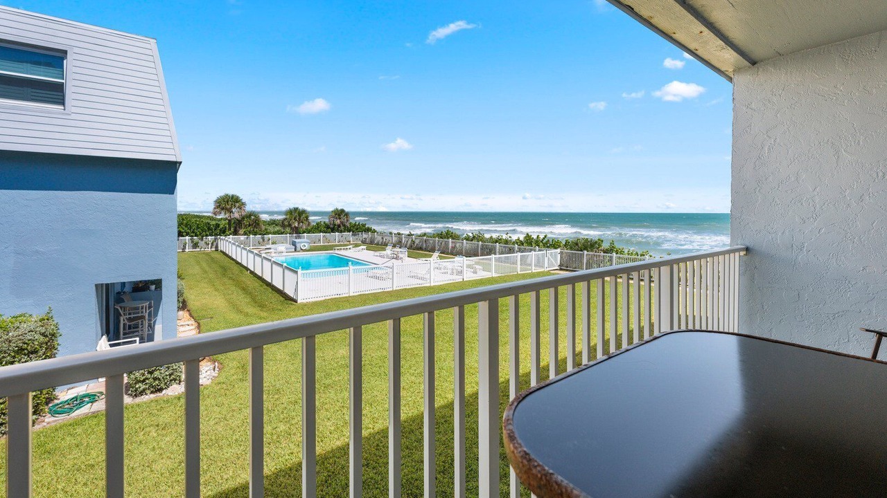 Photo of Patio Balcony in South Patrick Shores