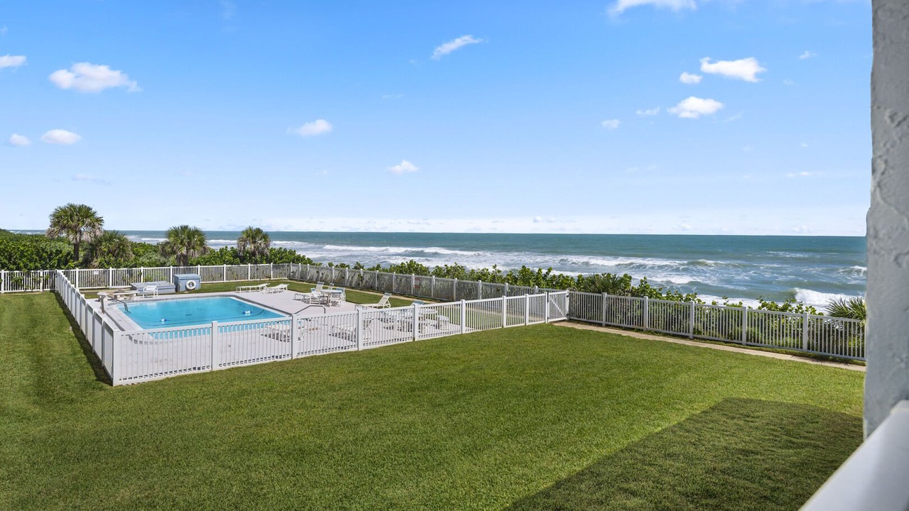 Photo of Patio Balcony in South Patrick Shores