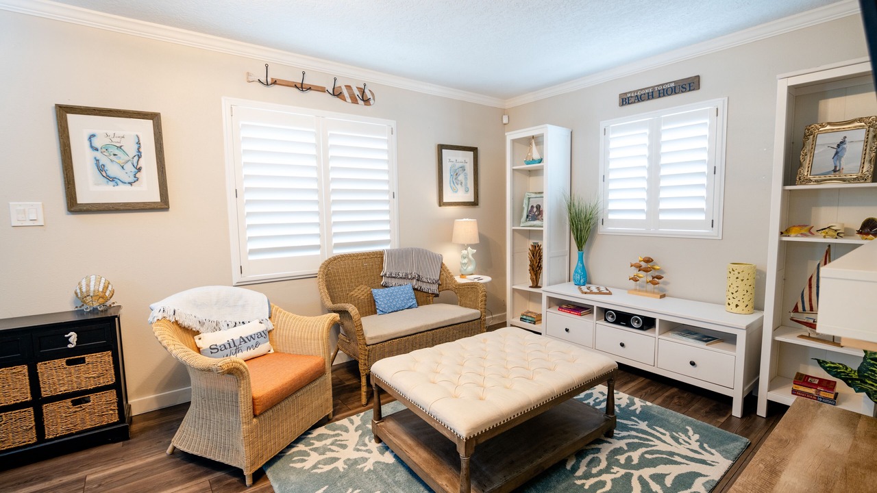 Photo of Livingroom in Crystal Beach