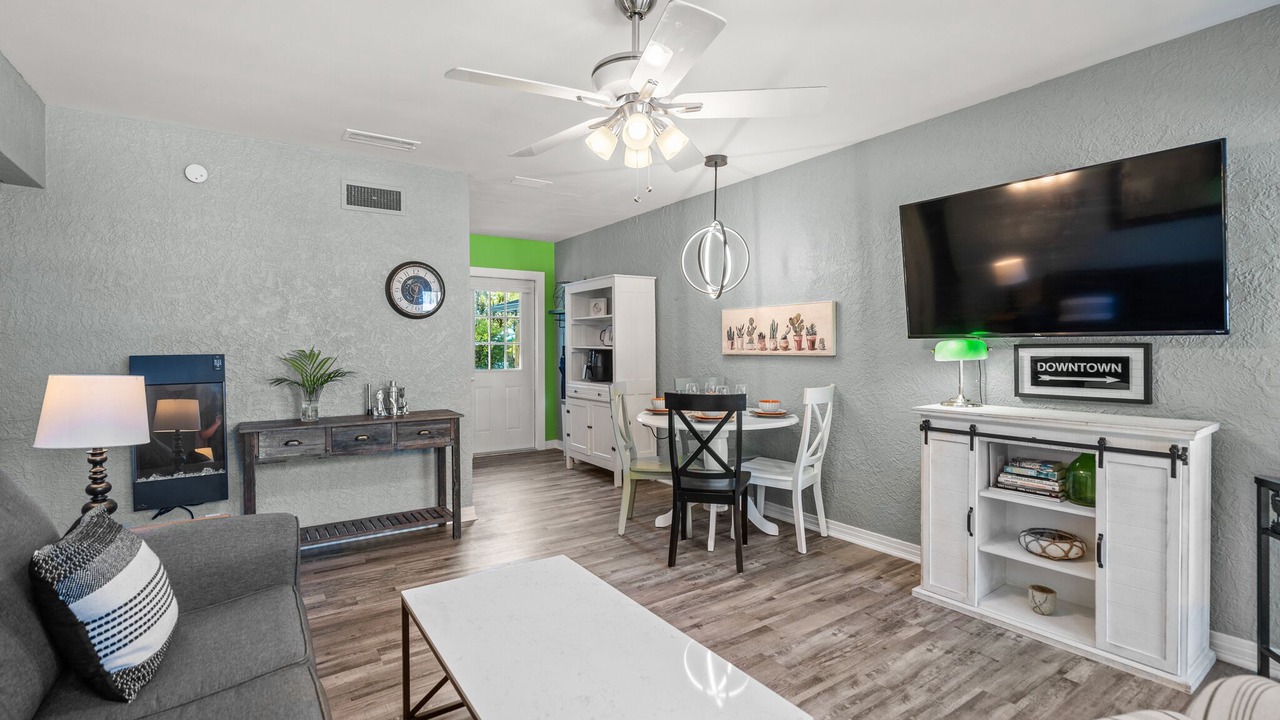 Photo of Livingroom in Bradenton