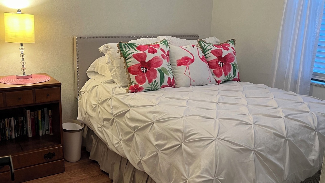 Photo of Bedroom in Nichols