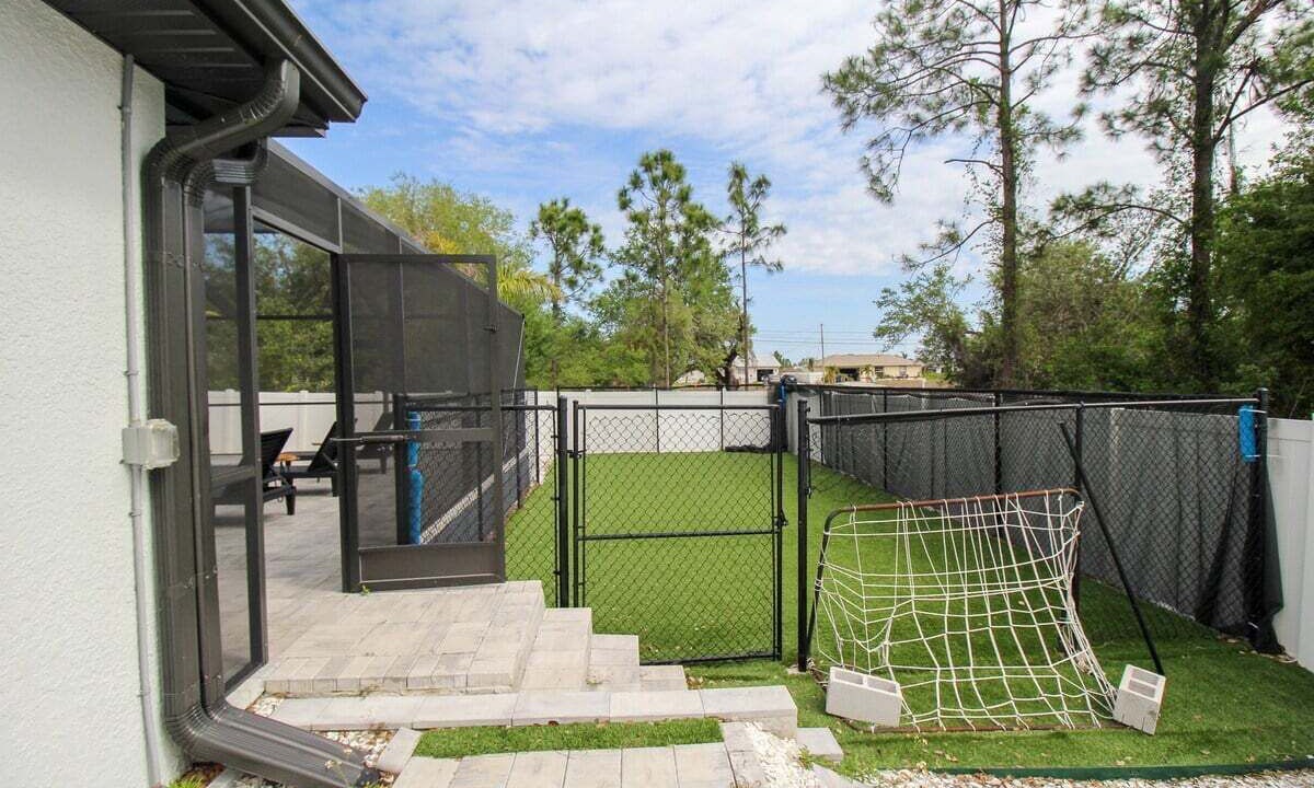 Photo of Outdoor in Lehigh Acres