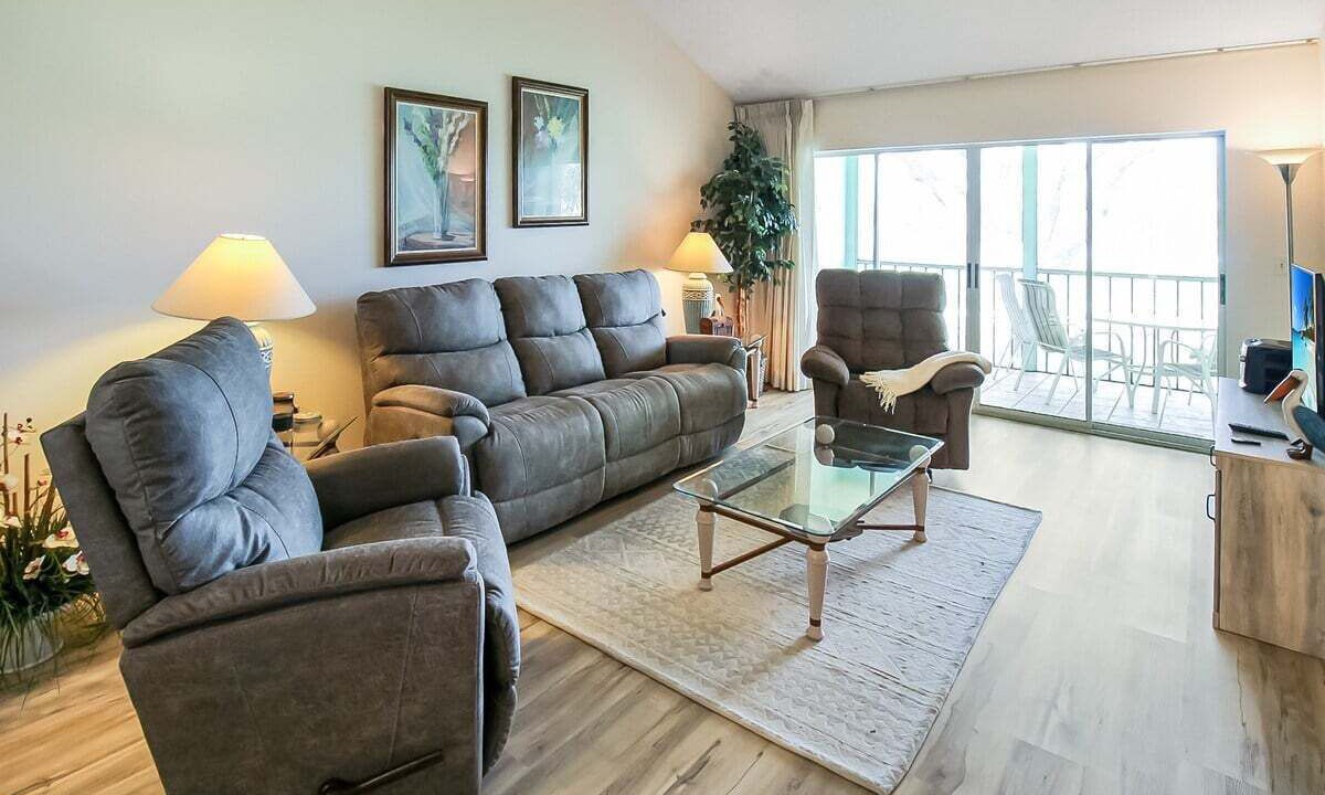 Photo of Livingroom in Plantation