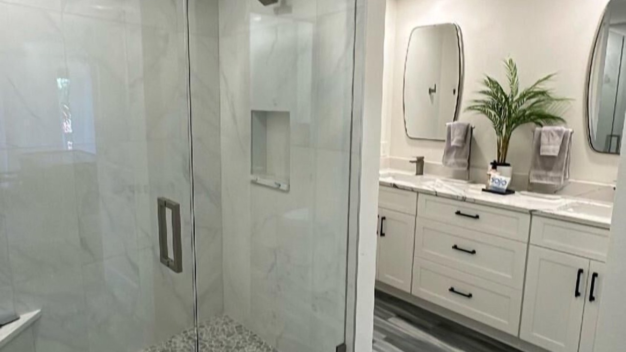 Photo of Bathroom in Longbeach Village