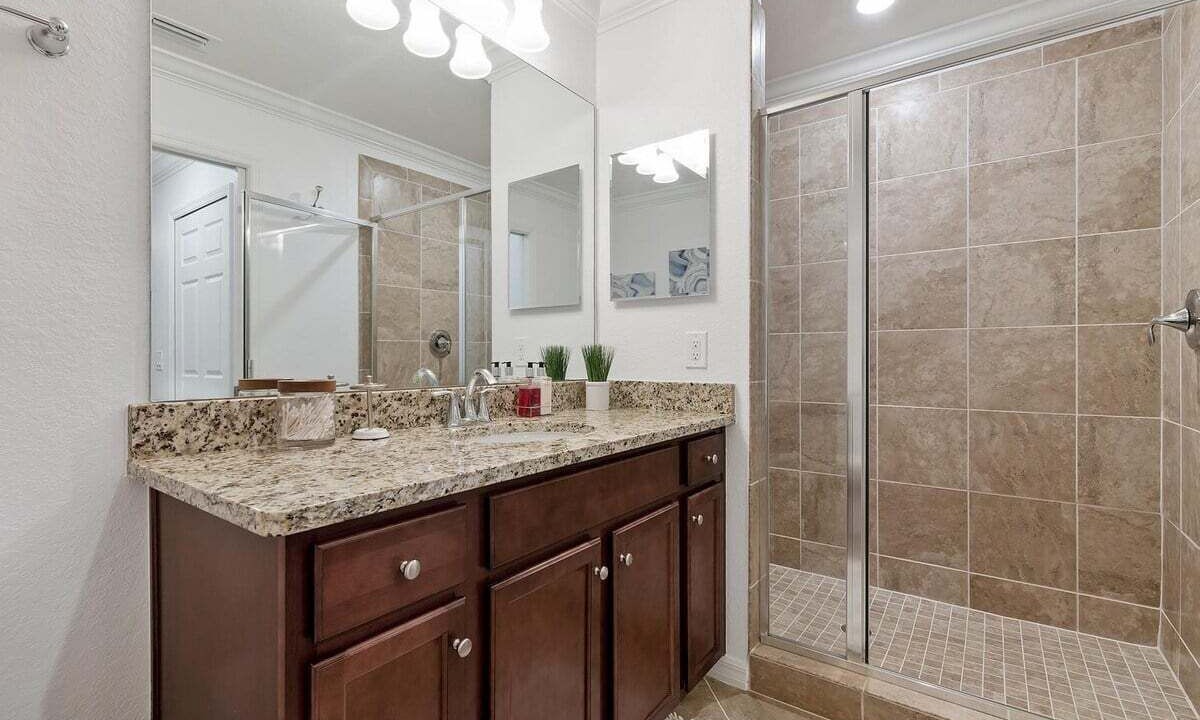 Photo of Bathroom in Lakewood Ranch