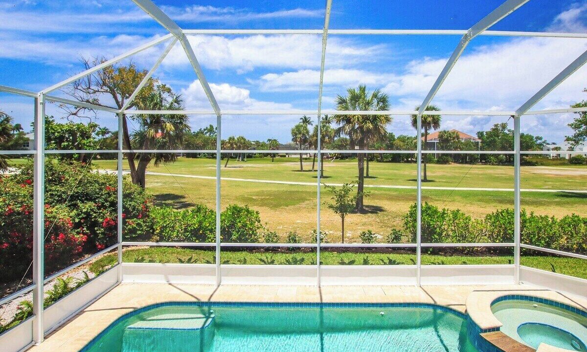 Photo of Outdoor in Beachview Country Club Estates