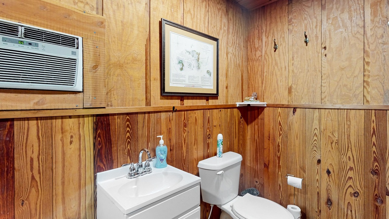Photo of Bathroom in Bronson