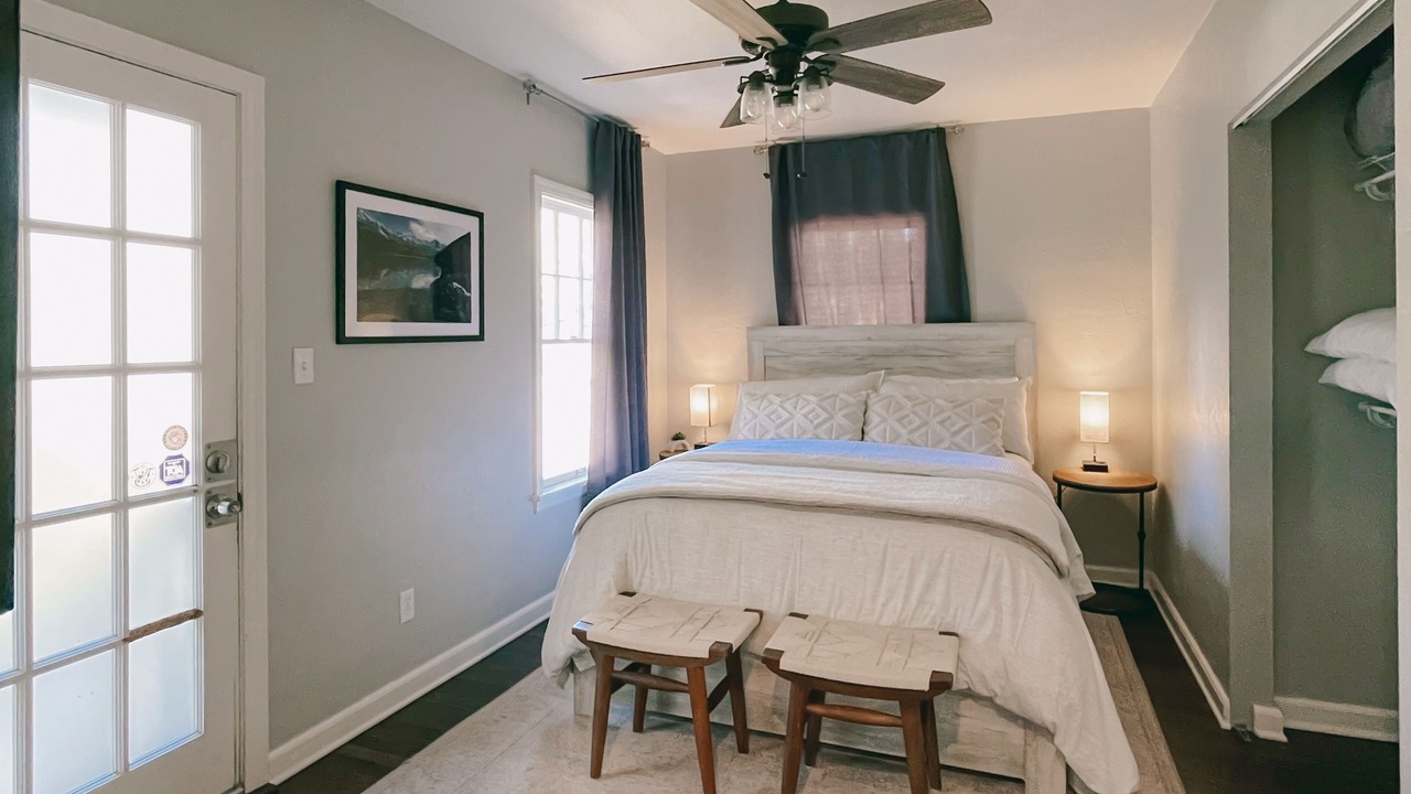 Photo of Bedroom in Dixieland