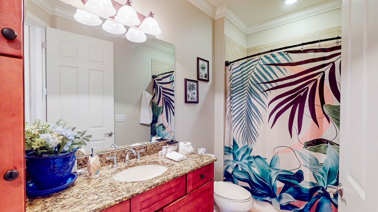 Photo of Bathroom in Ole