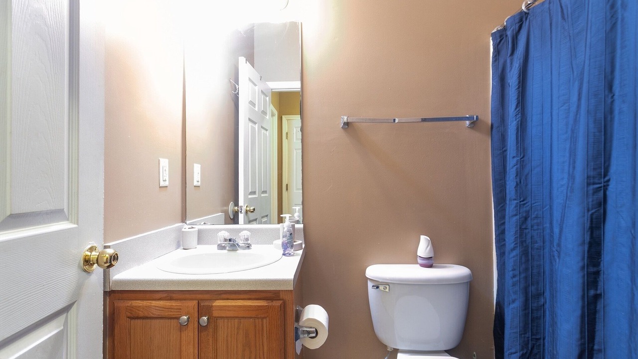 Photo of Bathroom in Locust Grove