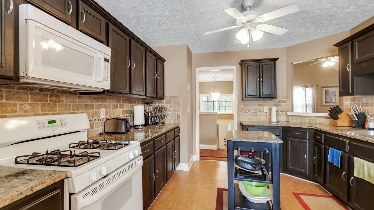 Photo of Kitchen in Locust Grove