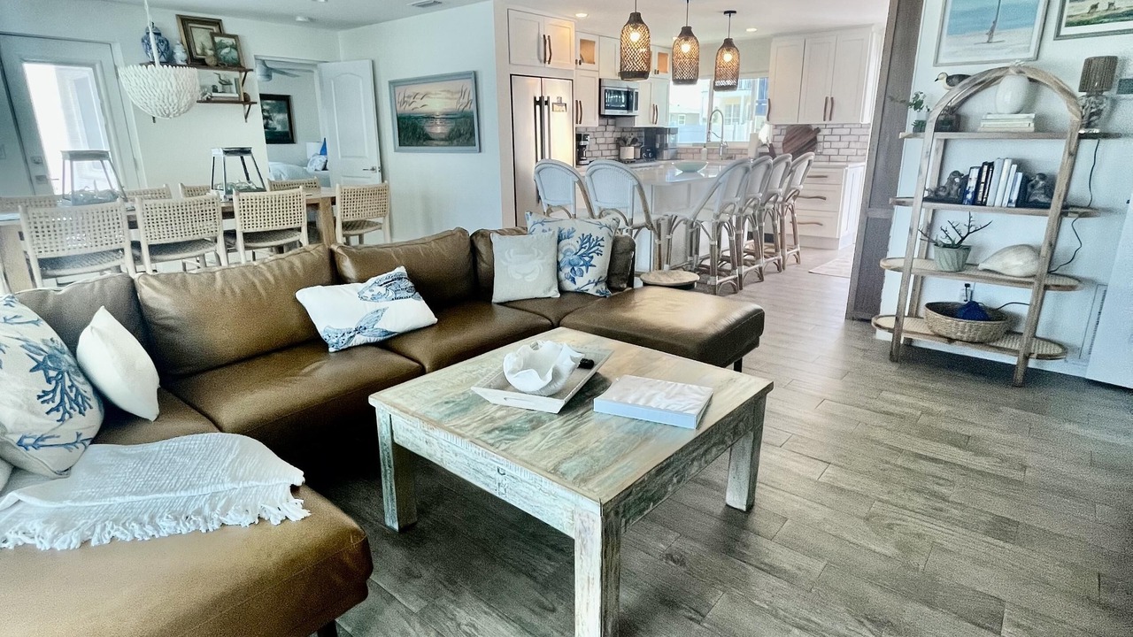 Photo of Livingroom in New Smyrna Beach