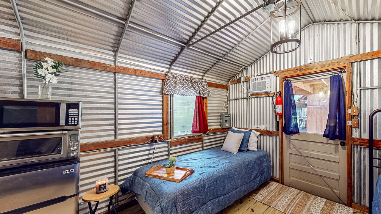 Photo of Bedroom in Bronson