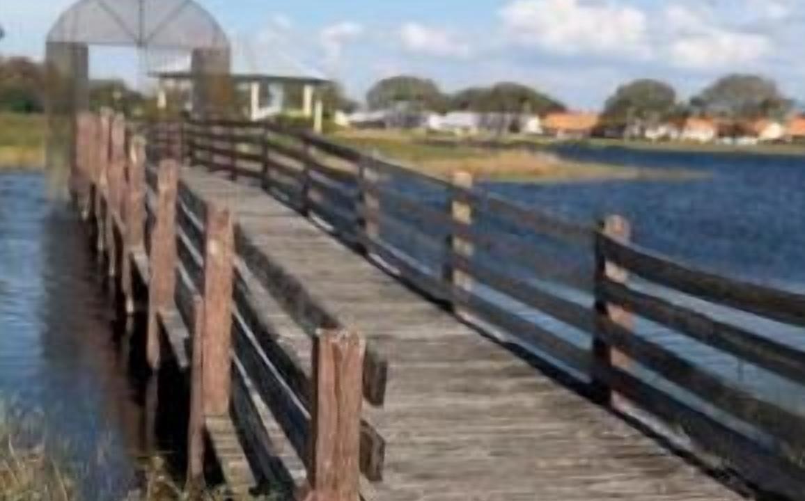 Photo of Outdoor in Sun 'N Lake