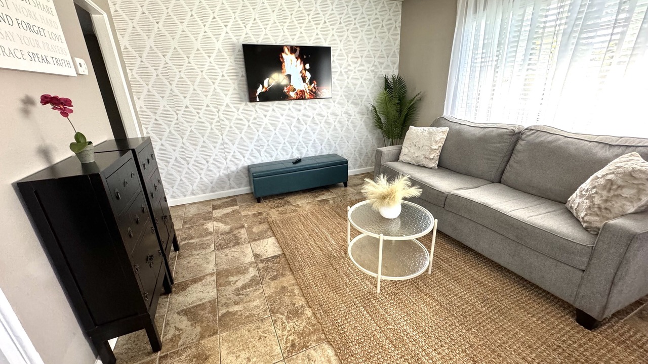 Photo of Livingroom in Riverside