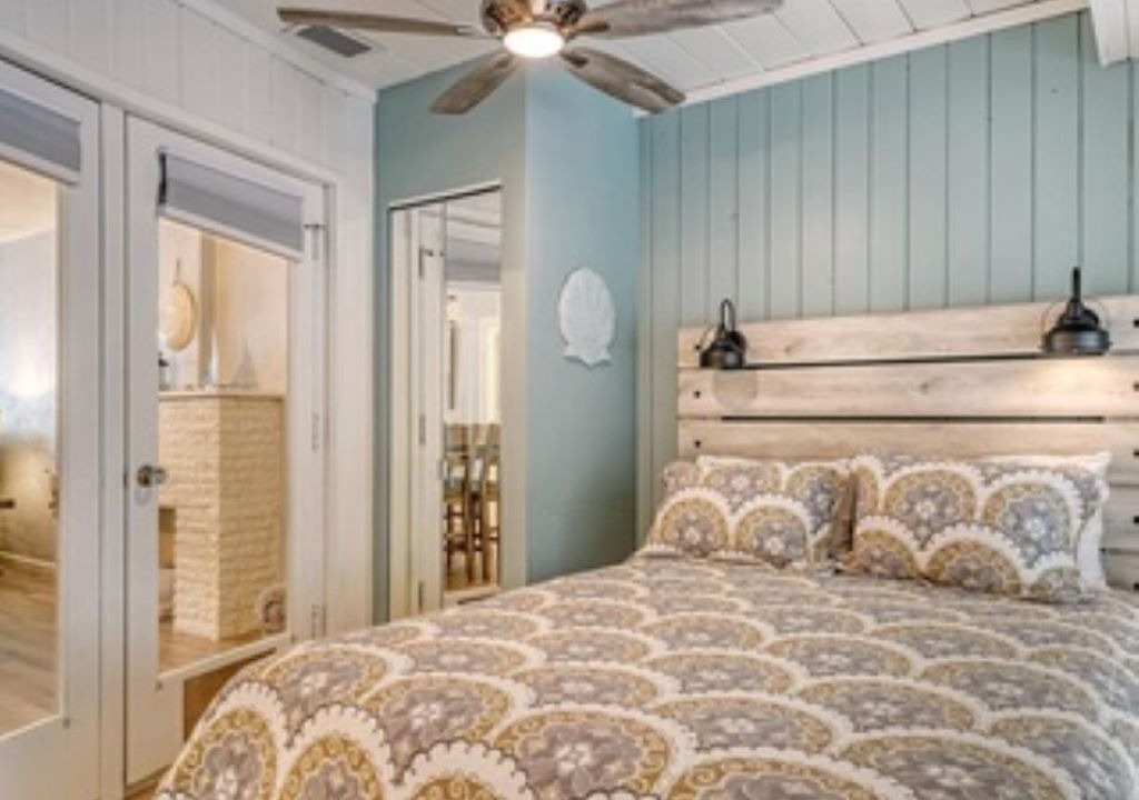 Photo of Bedroom in Laurel Park