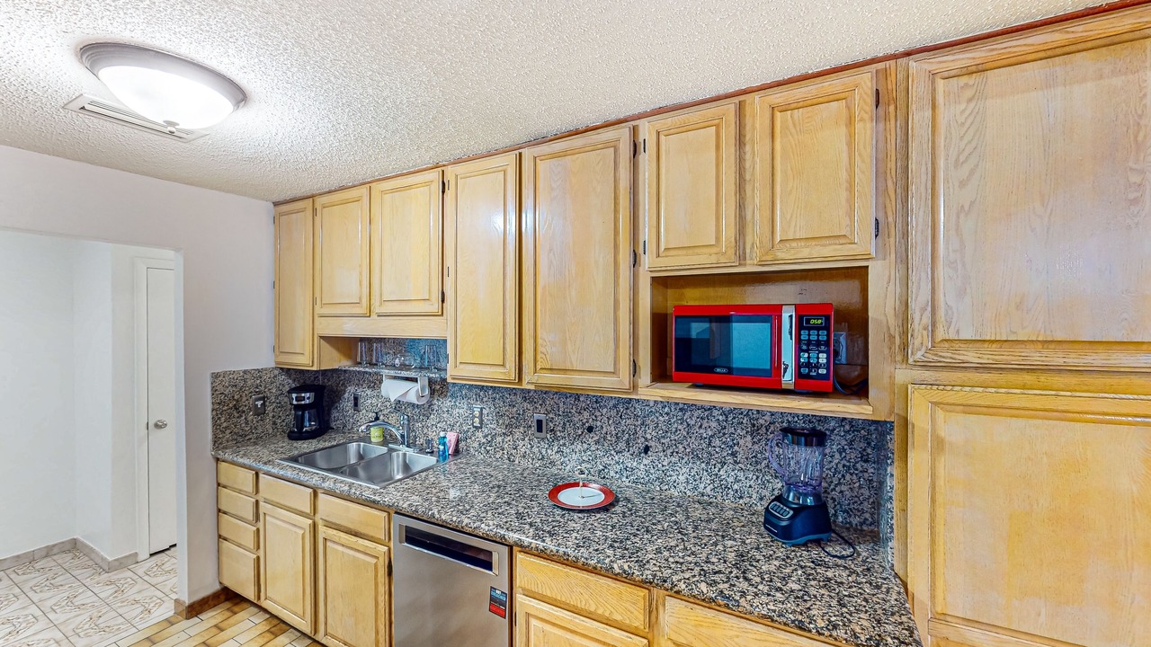 Photo of Kitchen in Orient Park