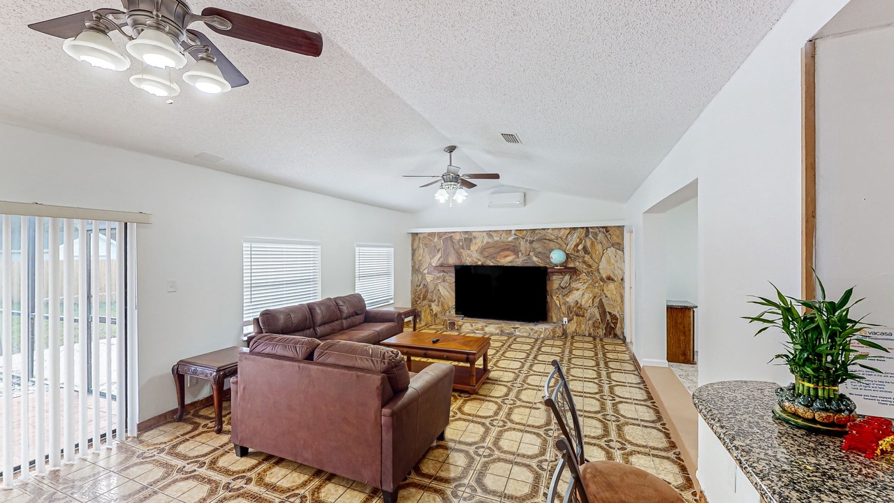 Photo of Livingroom in Orient Park