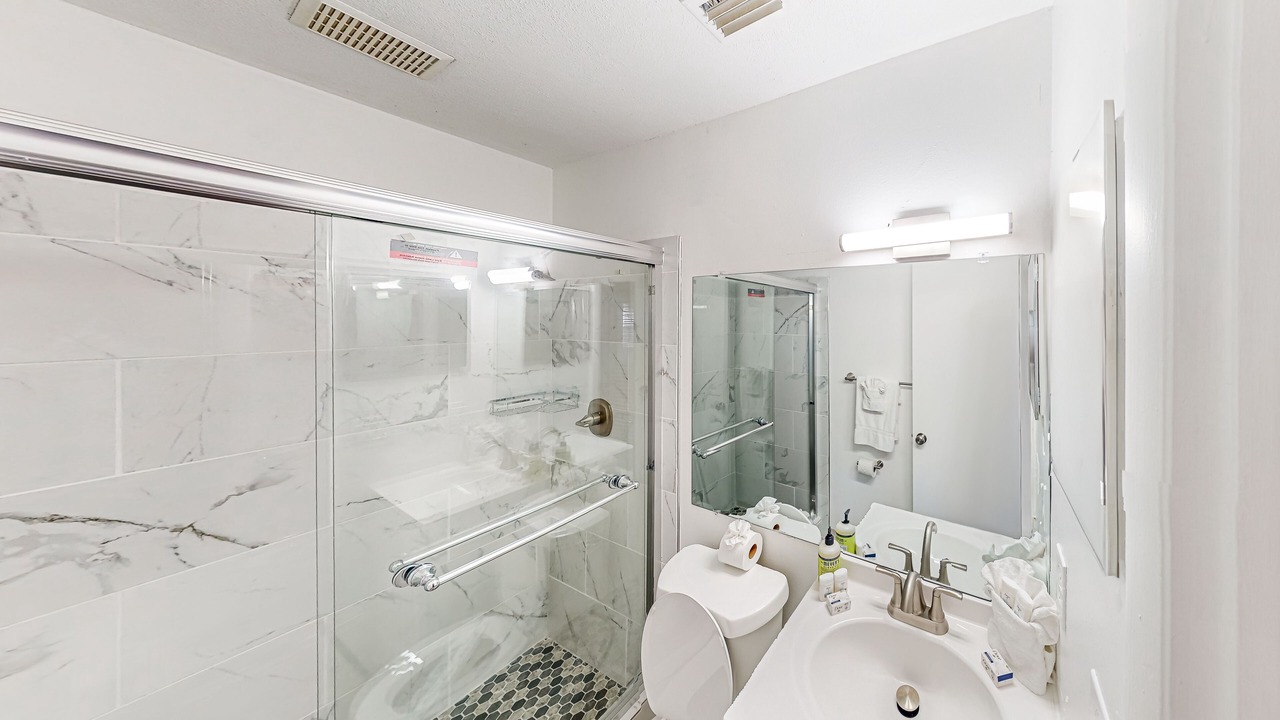 Photo of Bathroom in Orient Park