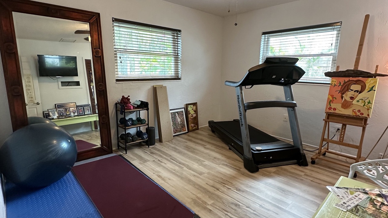 Photo of Bedroom in Gulfport