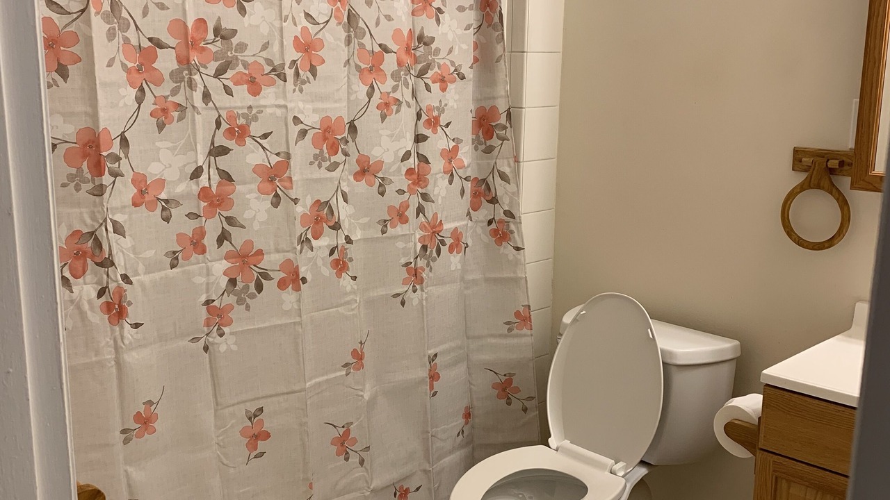 Photo of Bathroom in Pine Ridge