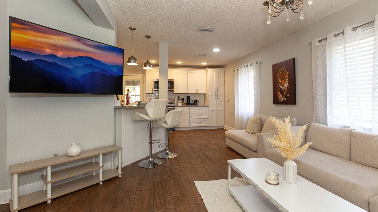 Photo of Livingroom in South Riverside