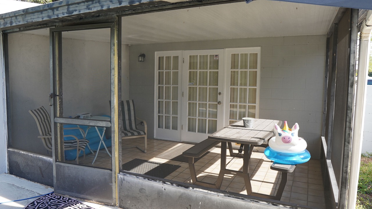 Photo of Outdoor in Lakeview Village