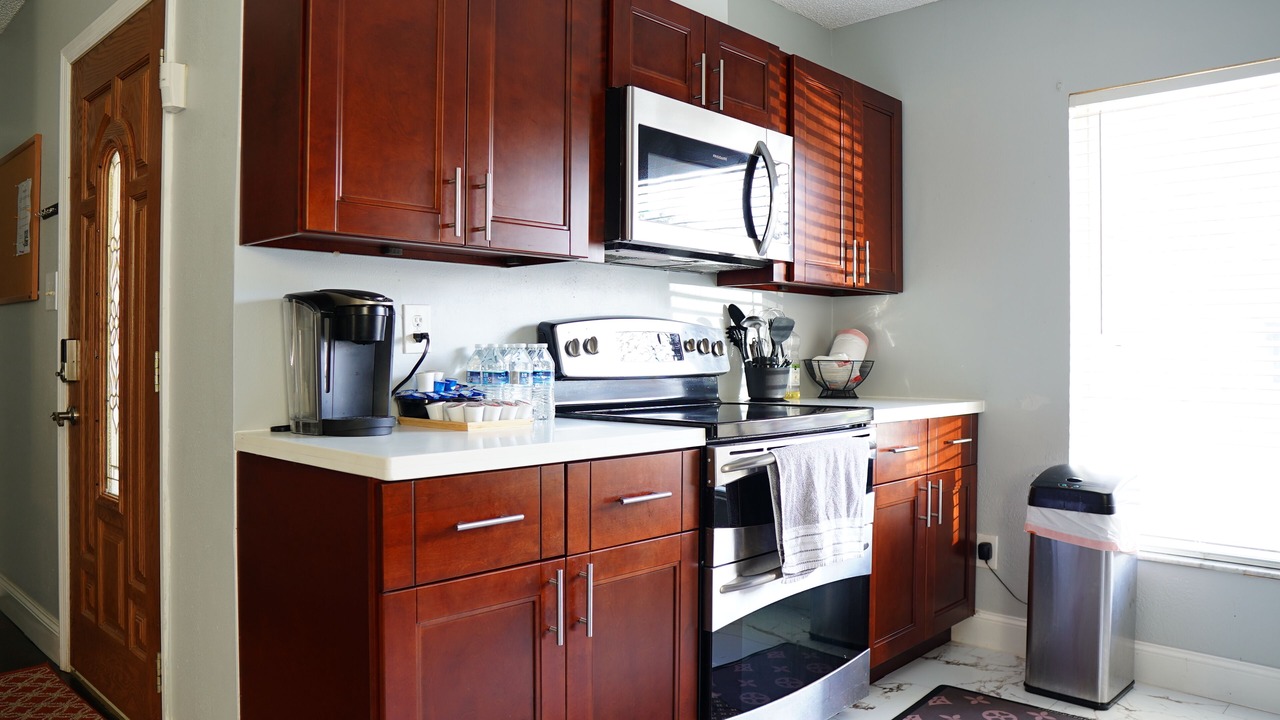 Photo of Kitchen in Lakeview Village