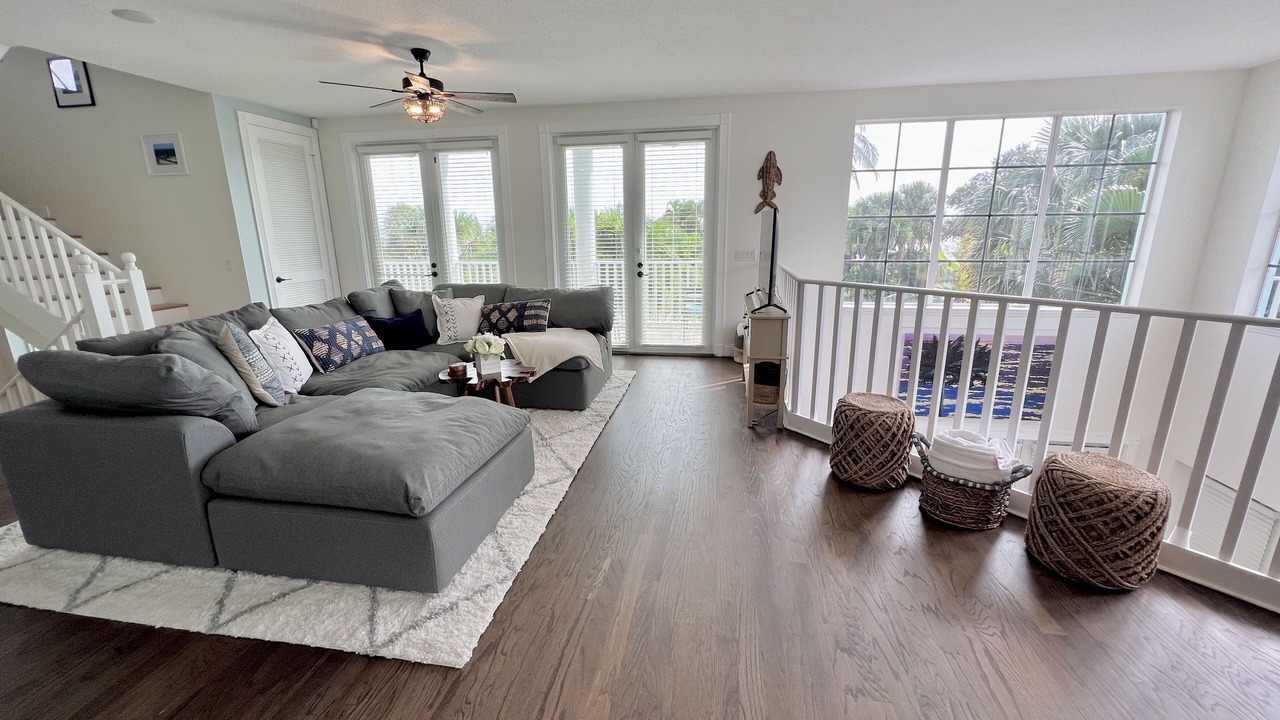 Photo of Livingroom in Jensen Beach