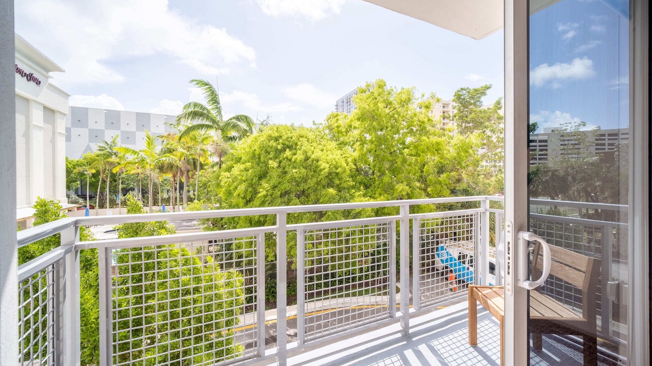Photo of Patio Balcony in Glenvar Heights