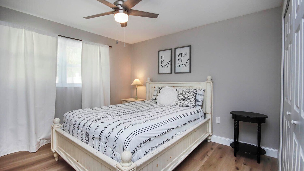 Photo of Bedroom in Sanibel