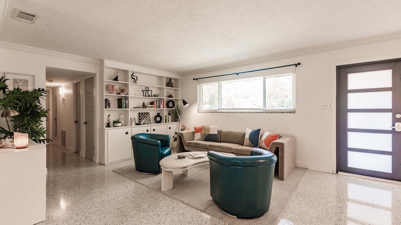 Photo of Livingroom in Southgate