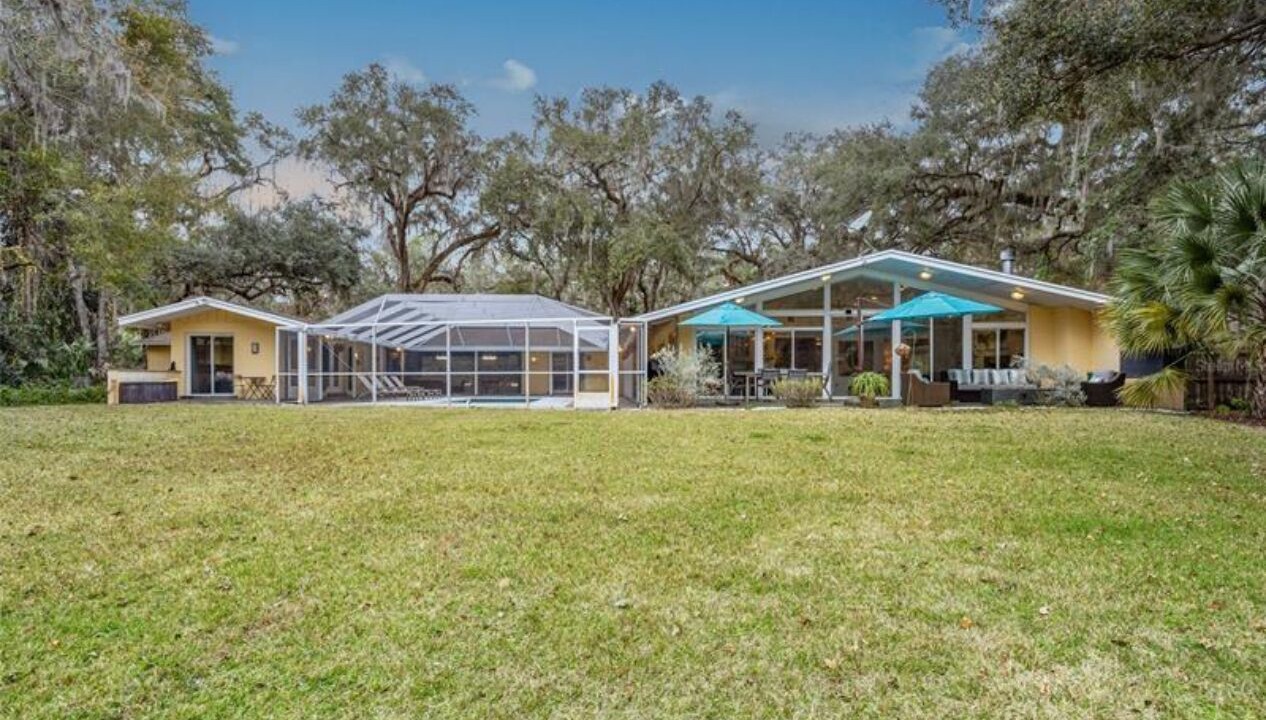 Photo of Outdoor in Sugarfoot