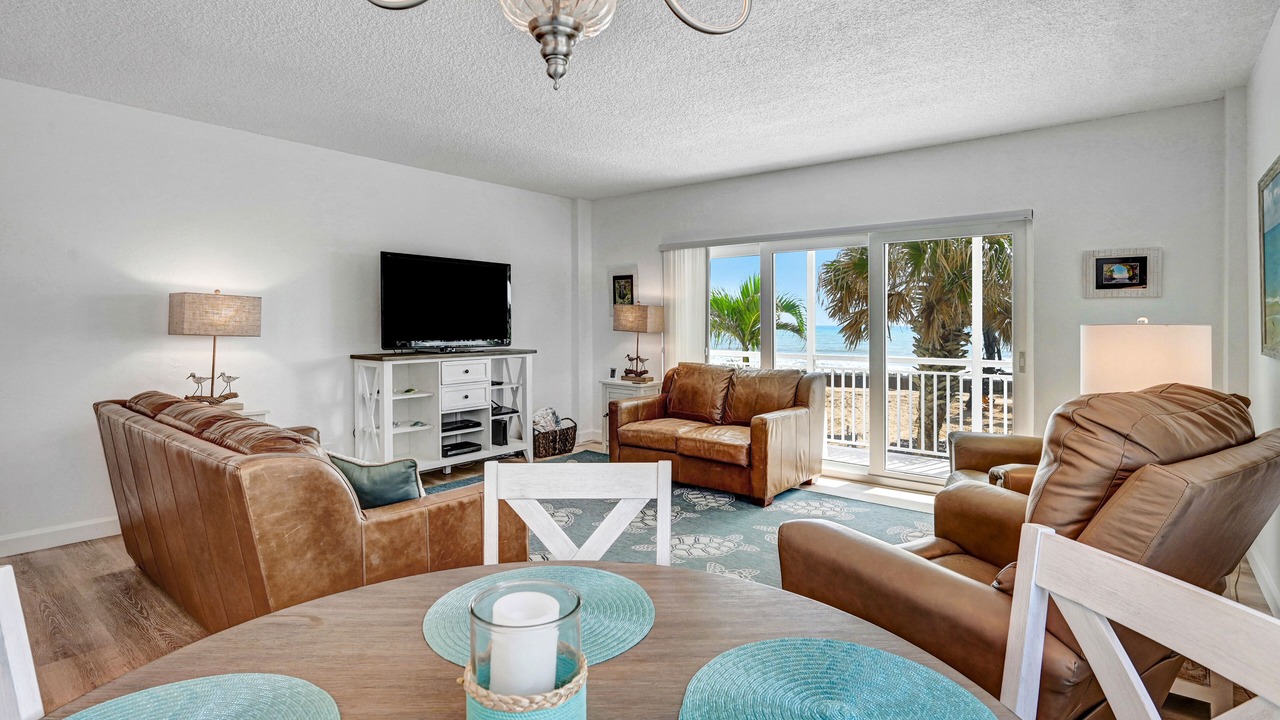 Photo of Livingroom in South Patrick Shores