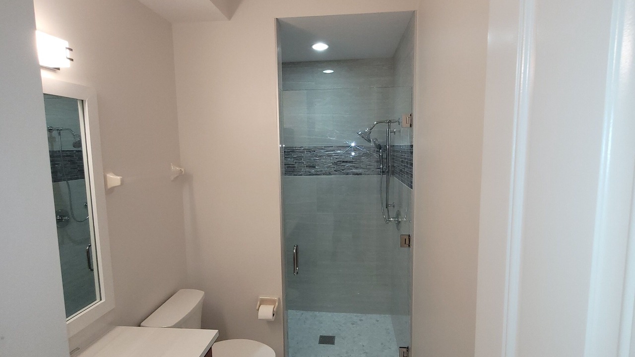 Photo of Bathroom in Cranberry Crossing
