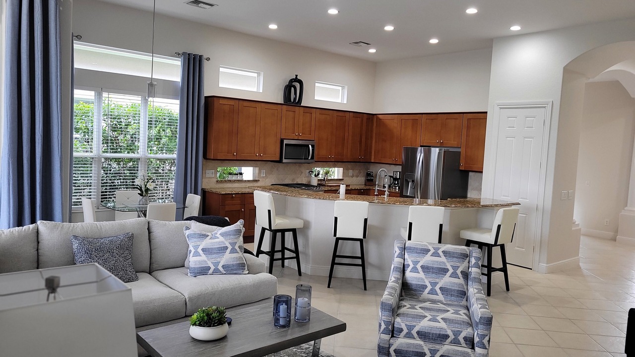 Photo of Livingroom in Cranberry Crossing