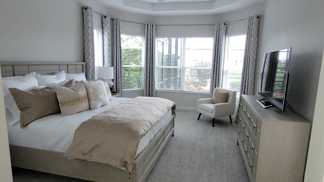 Photo of Bedroom in Cranberry Crossing