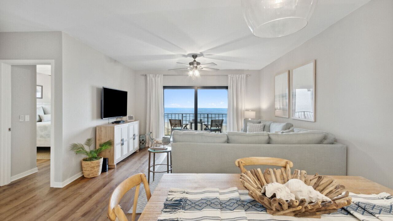 Photo of Livingroom in Fernandina Beach