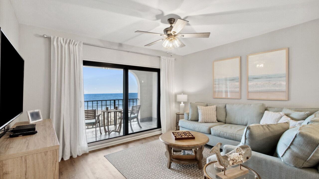 Photo of Livingroom in Fernandina Beach